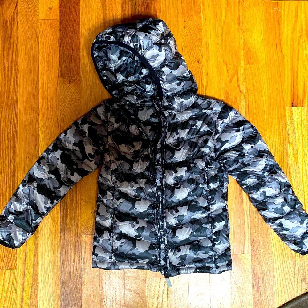 Boys puffer camo coat
